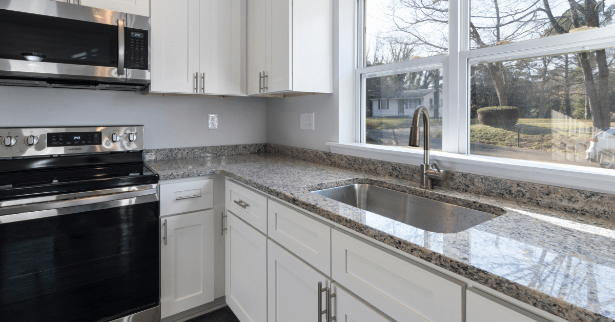 Properly Care For Granite Countertops, How To Clean Black Granite Countertops Without Streaks